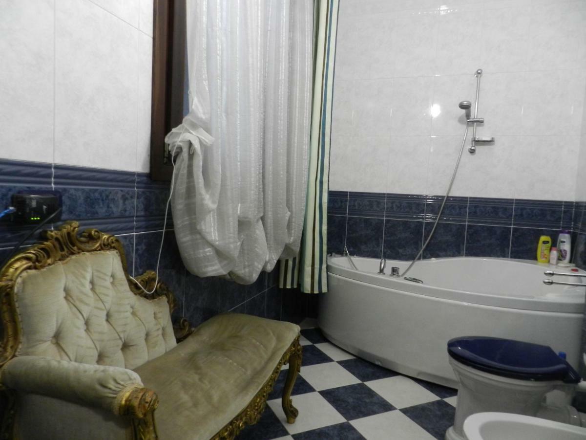 B&B Venezia Le Tre Rose Местре Екстериор снимка